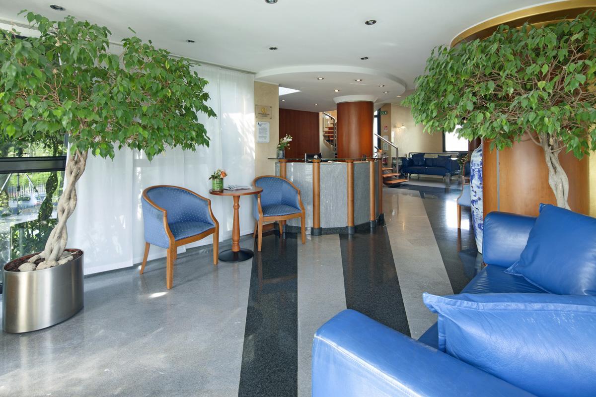 Arosio Hotel Buitenkant foto
