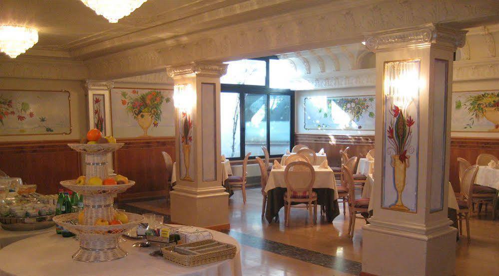 Arosio Hotel Buitenkant foto